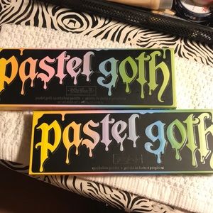 Kat von d pastel goth palette